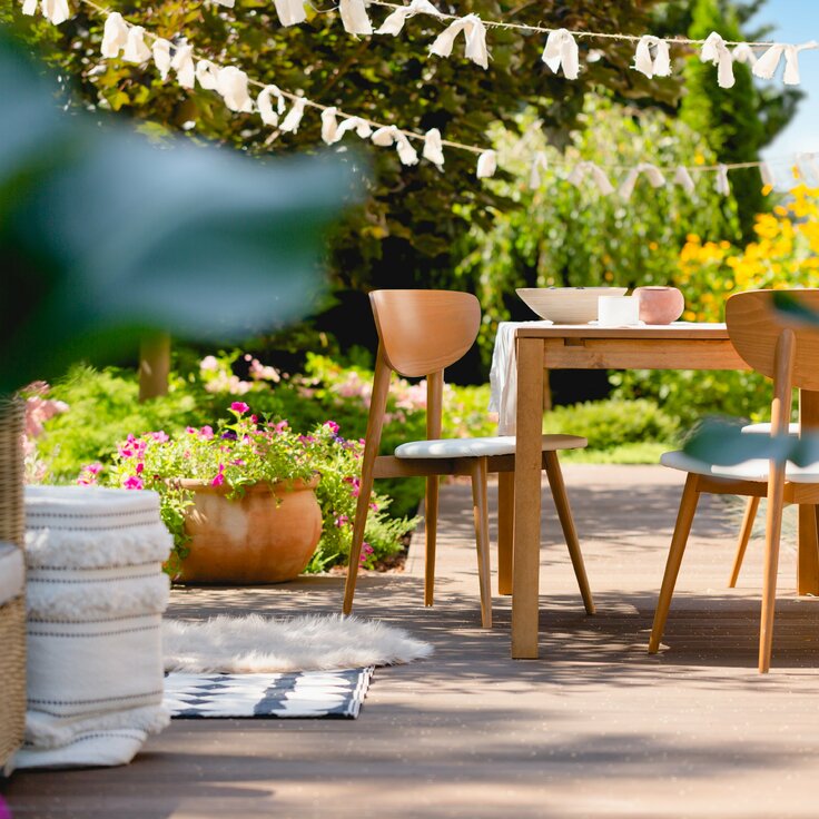 5 Tips for Decorating Your Patio for Spring 2025 (Monthly Gardening Tips)