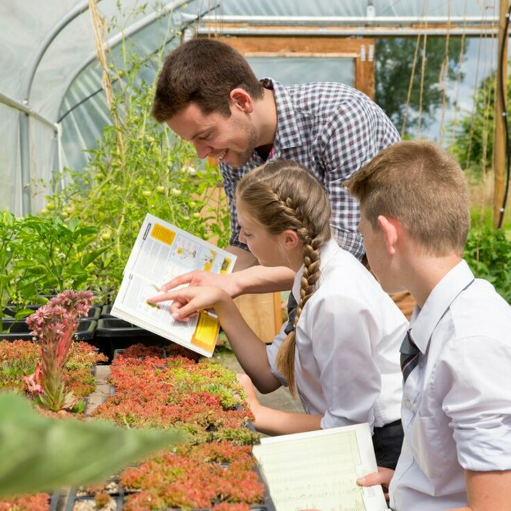 Backs Plan for Gardening in Schools