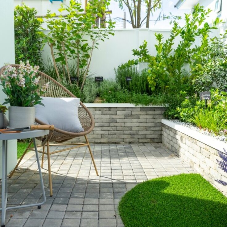 Five ways to make a small garden appear bigger